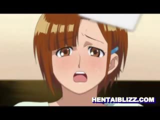 Pechugona hentai chupando eje y duro poking