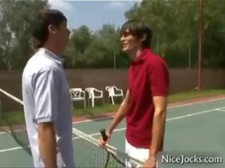 Thereafter tenis la dracu și suge de nicejocks