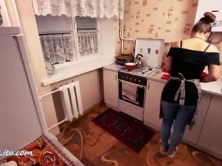 StepMother Blowjob and Hard Rough xxx video - Cum in Mouth in the Kitchen